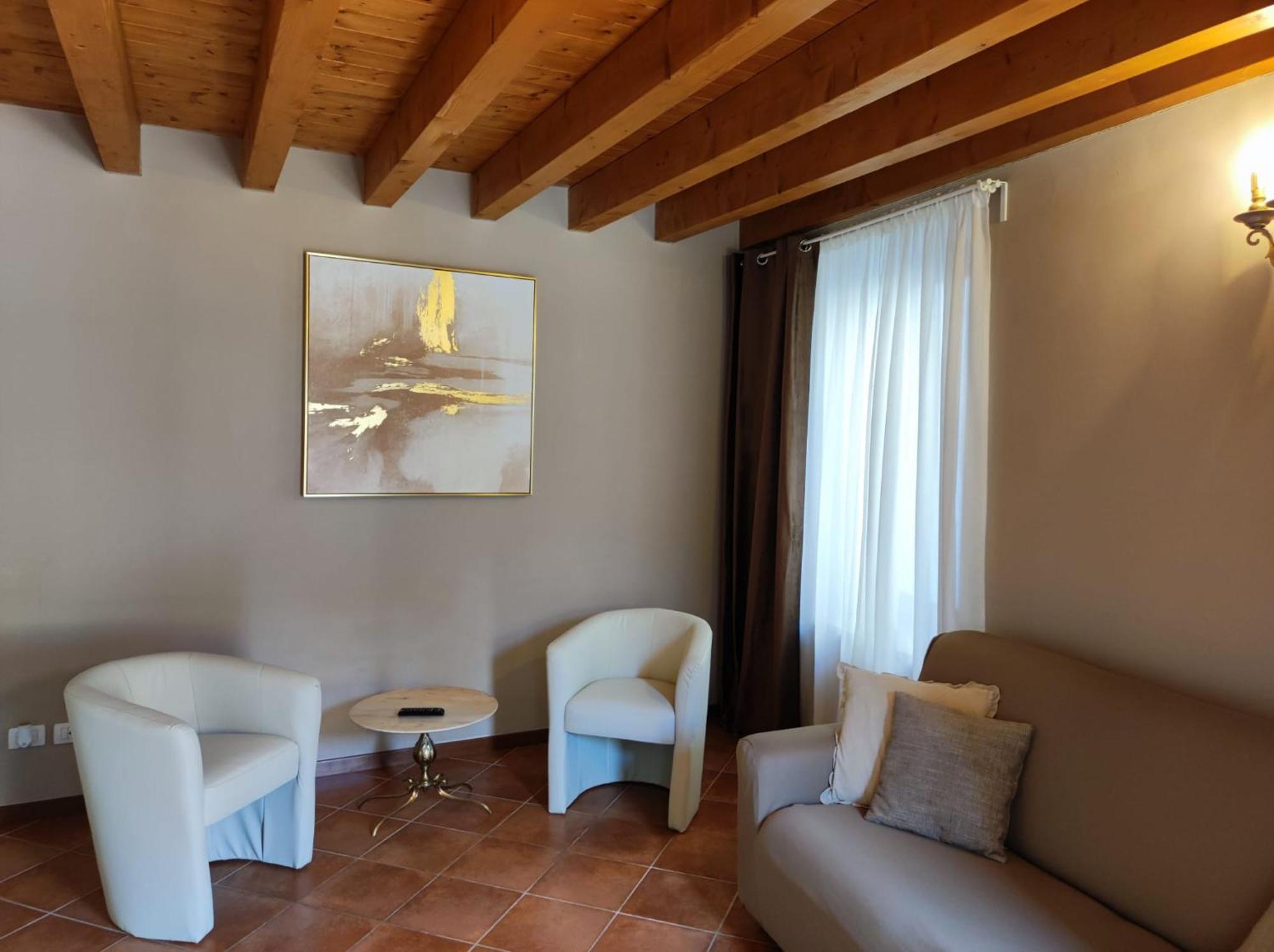 Luxury Suite Sirmione Buitenkant foto